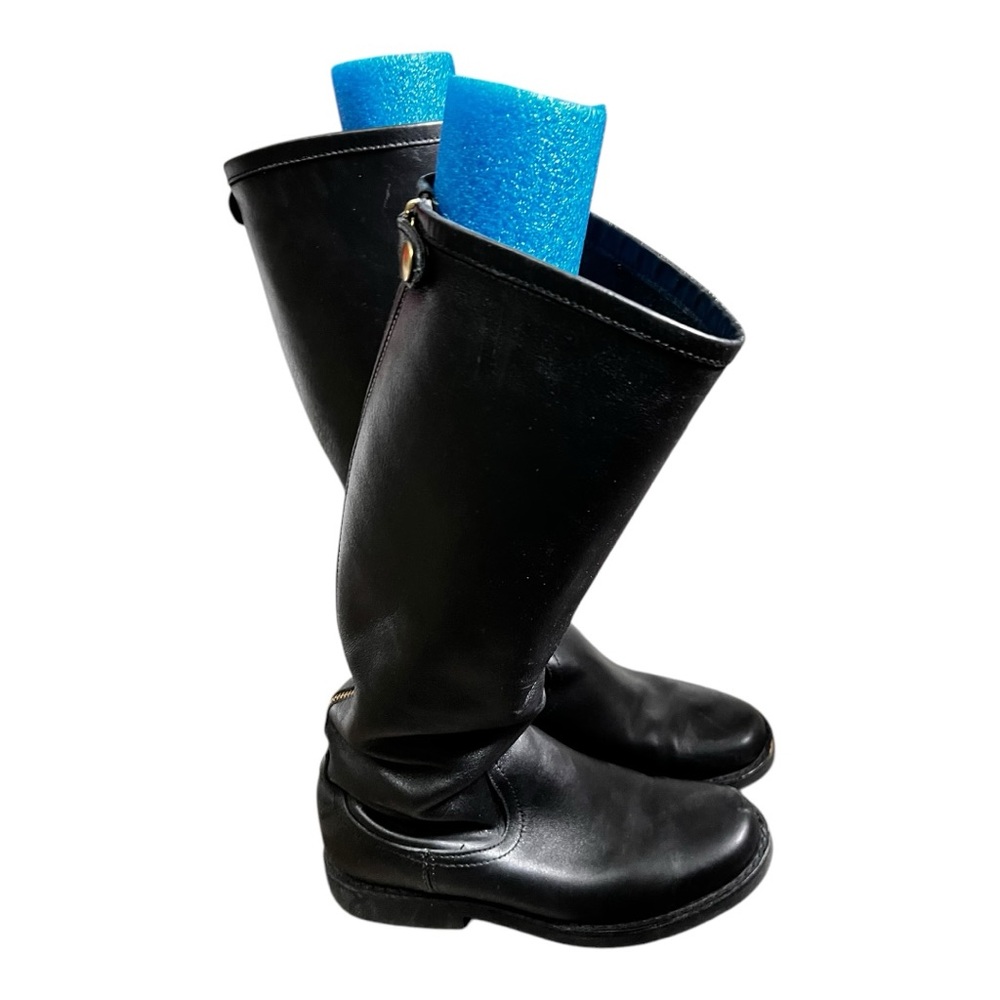 Roots, black leather riding boots. Excellent condition size 8, fits like 8.5.